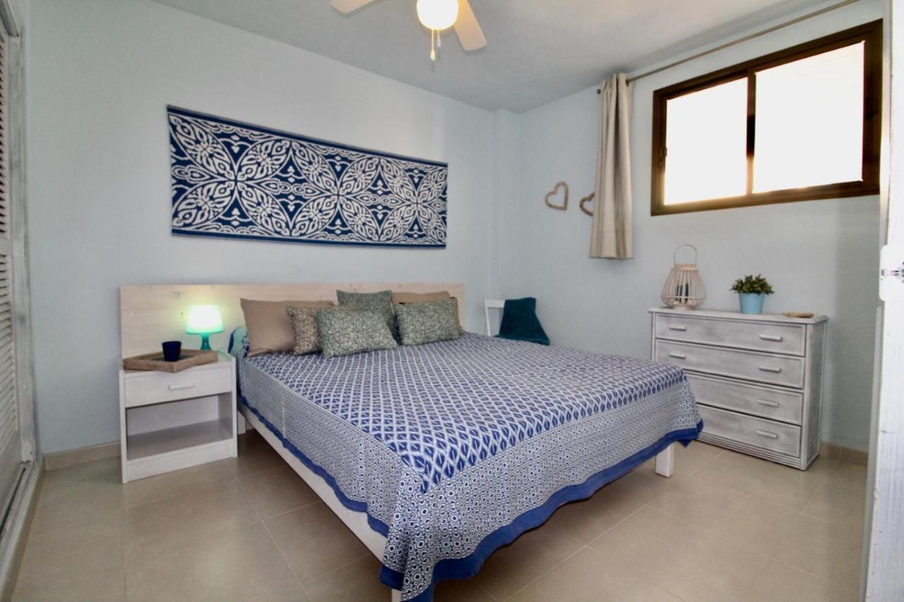 Agradable Apartamento Con Terraza En Formentera Es Pujols Exterior foto